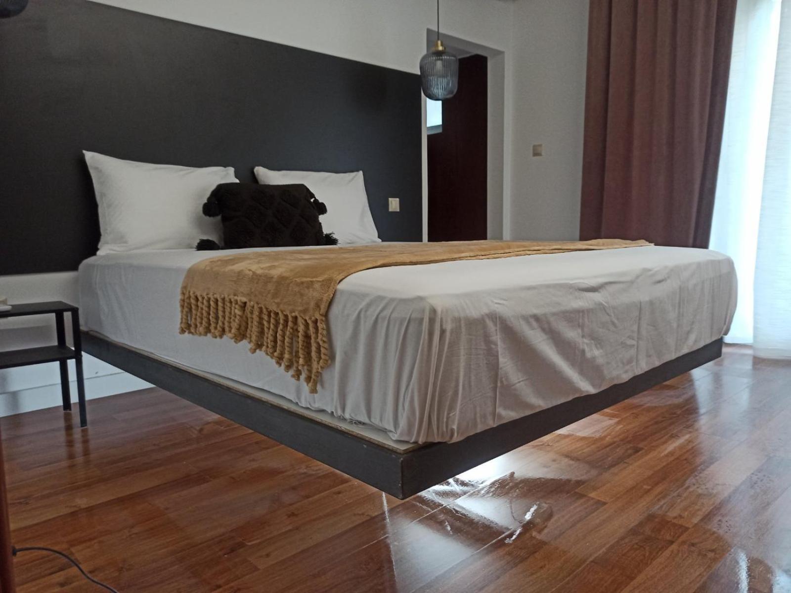 Down Town Luxurious Apartments 6 อเล็กซานโดรโพลิส ภายนอก รูปภาพ