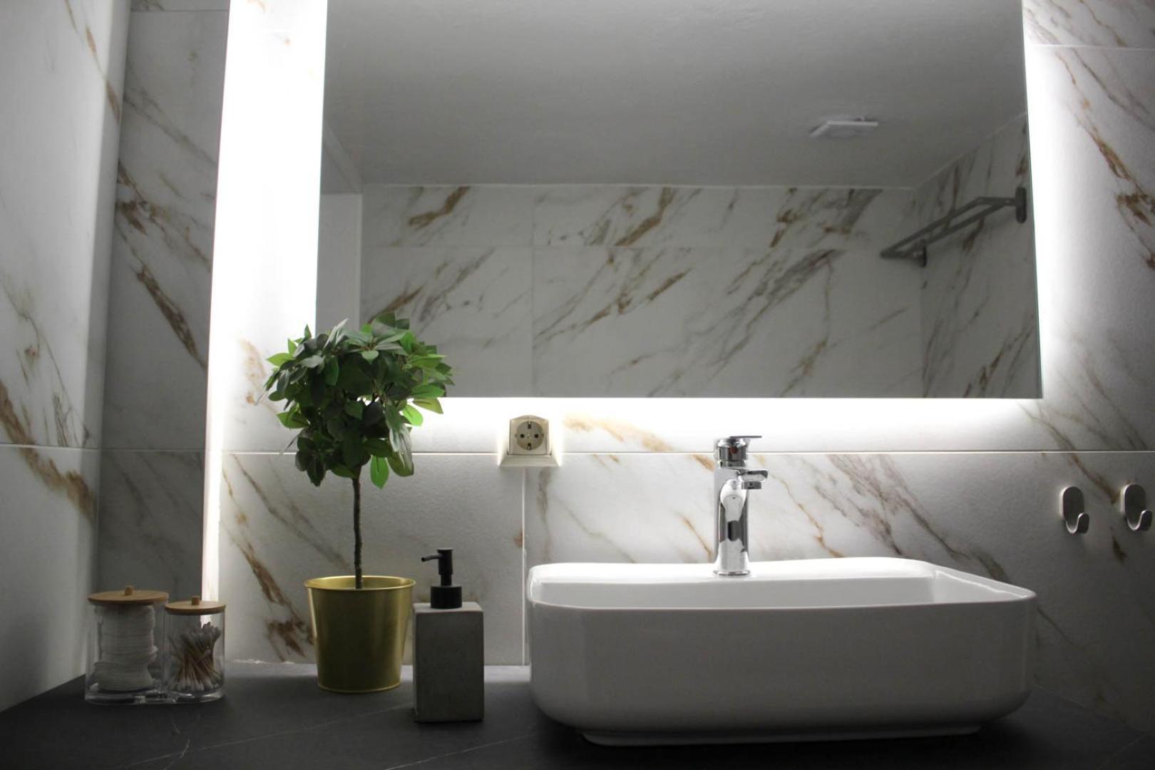 Down Town Luxurious Apartments 6 อเล็กซานโดรโพลิส ภายนอก รูปภาพ